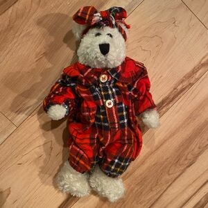 The Boyd’s Collection bear with plaid clothing & headband